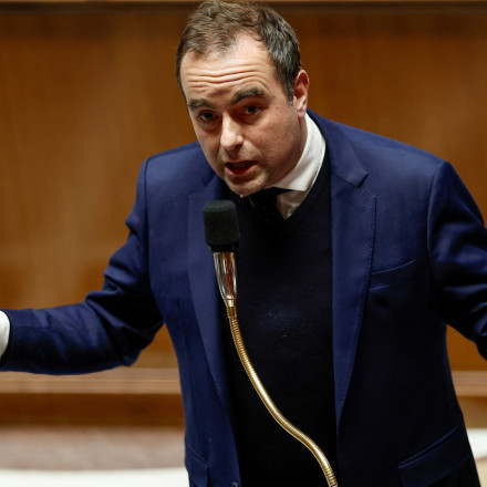 «Κλείδωσε» ο προϋπολογισμός του 2026 στη Γαλλία - Επιβίωσε των προτάσεων μομφής η κυβέρνηση Λεκορνί