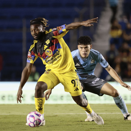 Ο Σεν Μαξιμέν αποχώρισε από το Μεξικό λόγω ρατσιστικής επίθεσης στα παιδιά του