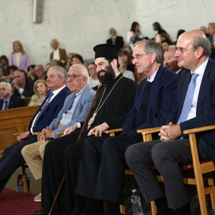 Ο άνθρωπος των ειδικών αποστολών, Κωστής Χατζηδάκης, στην Υπαπαντή με Καραμανλή και Σαμαρά