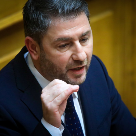 Συνταγματική Αναθεώρηση: Το ΠΑΣΟΚ μπλοκάρει τον Μητσοτάκη - Καμία ψήφος από την παρούσα βουλή