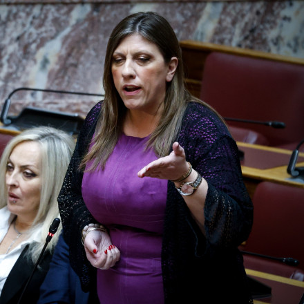 «Κόλαση» στην εξεταστική: Έντονες αντιπαραθέσεις της Ζωής Κωνσταντοπούλου με Καρασμάνη και Βλαχάκο