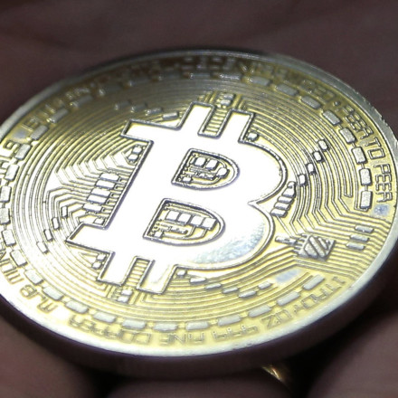 Κρυπτονομίσματα: Ψηφιακό μπλόκο σε «μαύρα» εισοδήματα και περιουσιακά στοιχεία