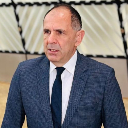 Η Αθήνα μπροστά σε δύσκολες αποφάσεις (λόγω Τραμπ)