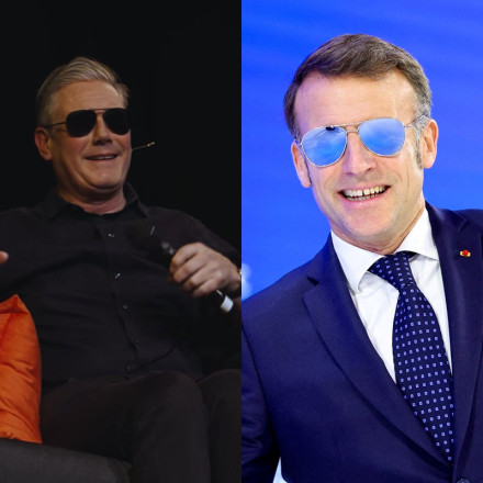 Ο Στάρμερ τρόλαρε τον Μακρόν για την εμφάνιση αλά «Top Gun» στο Νταβός: «Bonjour»