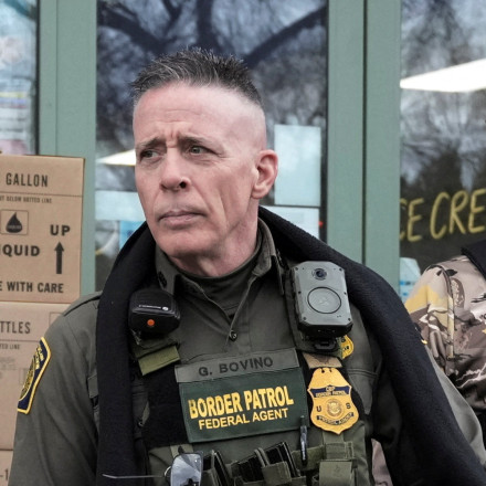 ΗΠΑ: Η κυβέρνηση Τραμπ αποσύρει 700 πράκτορες της ICE από τη Μινεσότα