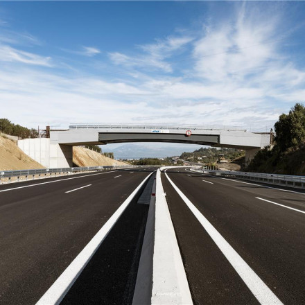 Κλειστή για λίγες ώρες η έξοδος του Κόμβου Νέας Περάμου