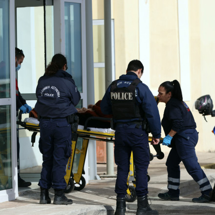 Αυστηρότερες ποινές για ΜΚΟ - Πλεύρης: «Όποιος δεν ψηφίσει είναι με τους διακινητές»