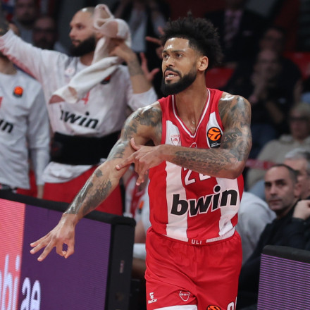 Ολυμπιακός - Ερυθρός Αστέρας 92-86: Αγχωτική νίκη με επιθετική πολυφωνία