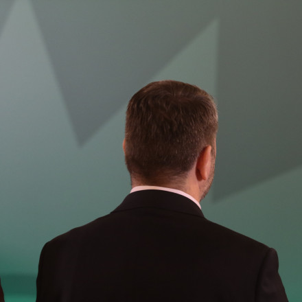 Ποιοι βάζουν ξανά από το παράθυρο θέμα αλλαγών, εν κινήσει, στο ΠΑΣΟΚ;