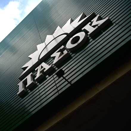 ΠΑΣΟΚ: Η γκρίνια για τις συνεδριάσεις των οργάνων και η πραγματικότητα των αριθμών