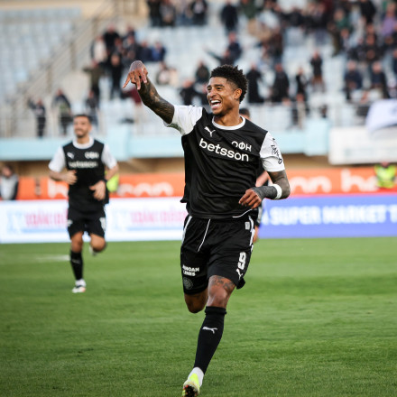 ΟΦΗ - Λεβαδειακός 3-2:  Κέρδισε και βλέπει 8άδα πριν τον «τελικό» της Τετάρτης