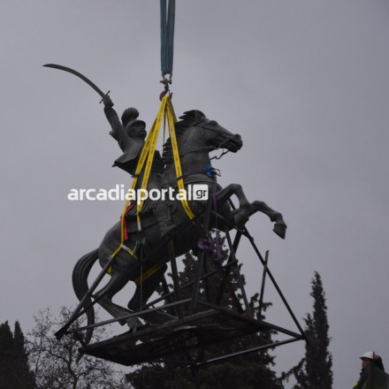 Γιατί «έφυγε» το άγαλμα του Θεόδωρου Κολοκοτρώνη από το κέντρο της Τρίπολης