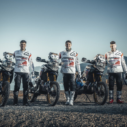 Ξεκινά η αγωνιστική σεζόν για την Aprilia Tuareg Racing