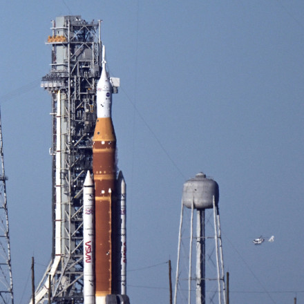 Artemis 2: Γιατί αναβάλλει ξανά την εκτόξευση πυραύλου στη Σελήνη η NASA - Μετατίθεται για Μάρτιο