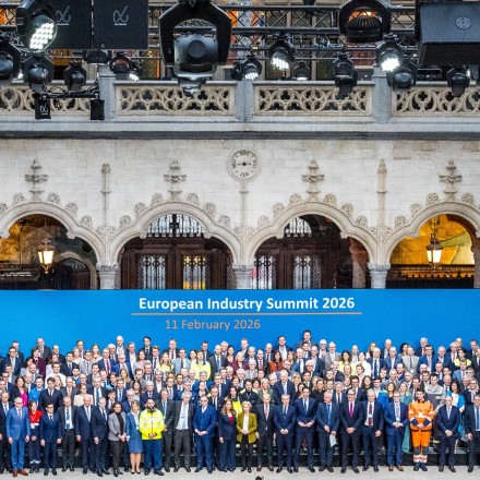 ΣΕΒ-ΣΒΣΕ: «Χωρίς δυνατή ευρωπαϊκή βιομηχανία, δεν μπορεί να υπάρξει ανθεκτική και ασφαλή Ευρώπη»