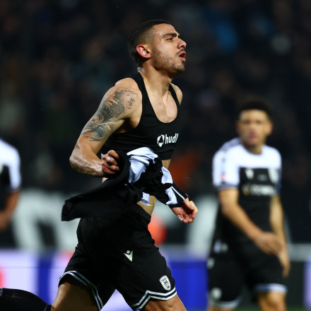 ΠΑΟΚ-Παναθηναϊκός (2-0): Ο «δήμιος» Γιακουμάκης έστειλε τον Δικέφαλο στον τελικό Κυπέλλου