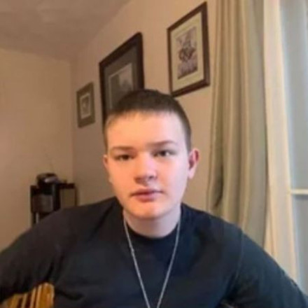 Ποια είναι η 18χρονη τρανς που έπνιξε στο αίμα σχολείο στον Καναδά: Η ψυχική διαταραχή και τα όπλα