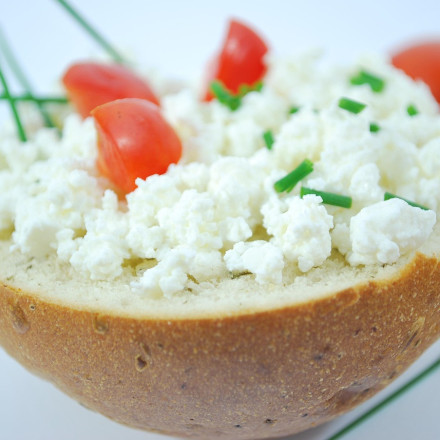 Πώς το TikTok έκανε το cottage cheese viral και εκτόξευσε τις πωλήσεις 200%