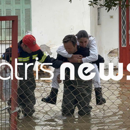 Σαρώνει η κακοκαιρία: Πλημμύρες στη δυτική Πελοπόννησο - Απεγκλώβισαν οικογένεια από σπίτι