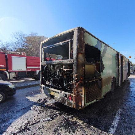 Φλεγόμενα λεωφορεία στη Θεσσαλονίκη: Παραιτήσεις ζήτησε ο Κυρανάκης