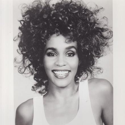 Γουίτνεϊ Χιούστον: 14 χρόνια μετά τον θάνατο της «Φωνής», ο θρύλος της συνεχίζει να ζει