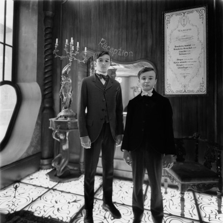 Λάνθιμος: Η πρώτη έκθεση φωτογραφιών του διεθνώς καταξιωμένου σκηνοθέτη, παραγωγού, σεναριογράφου