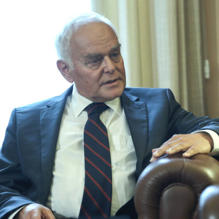 Πέθανε ο συνταγματολόγος και πρώην υπουργός Αντώνης Μανιτάκης - Διήμερο πένθος στη Νομική του ΑΠΘ