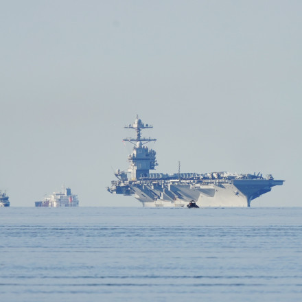 Στη Μεσόγειο το αεροπλανοφόρο των ΗΠΑ Ford: Στάση ανεφοδιασμού στη Σούδα, ανάπτυξη ισχύος προς Ιράν