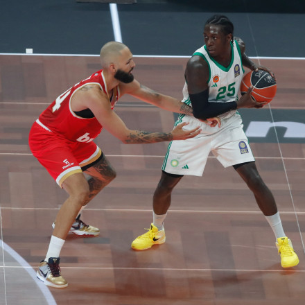 Η ώρα και το κανάλι του μεγάλου ντέρμπι ανάμεσα σε Ολυμπιακό και Παναθηναϊκό για τη EuroLeague