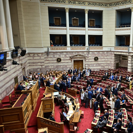 ΟΠΕΚΕΠΕ: Σενάρια και ψίθυροι βάζουν τέλος στις... Αλκυονίδες μέρες