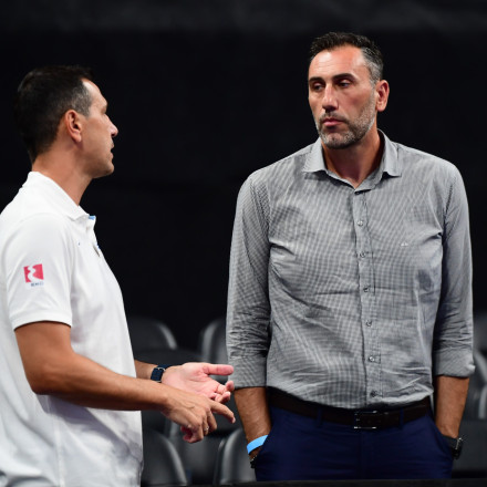 Ξέσπασμα Ντικούδη: «Κοίτα τον καθρέφτη σου, είσαι κοντά στον υποβιβασμό ενός κλαμπ 2 εκατομμυρίων»