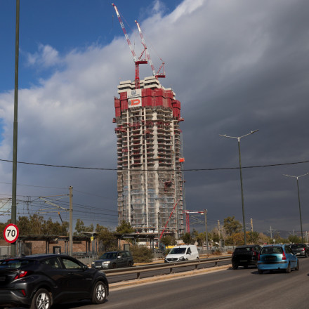 Ελληνικό: Ποιοι αγοράζουν διαμερίσματα στον ουρανοξύστη Riviera Tower