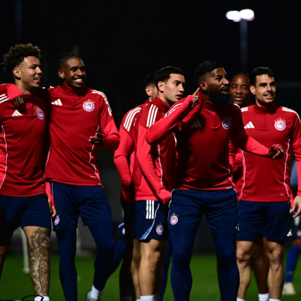 Ολυμπιακός: Η πλήρης αποστολή για Λεβερκούζεν με Πιρόλα