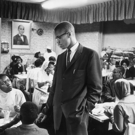 Malcolm X: Η δολοφονία που άλλαξε τον δημόσιο διάλογο στις ΗΠΑ