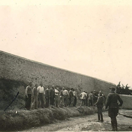 «Είδα αίμα να στάζει»: Συγκλονιστική μαρτυρία Σαρρηκώστα στον FLASH από την εκτέλεση στην Καισαριανή