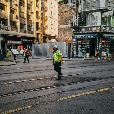 Τροχαίο σοκ στην Τουρκία: Λεωφορείο παρέσυρε 21χρονη που προσπαθούσε να γλιτώσει από επίθεση σκύλου