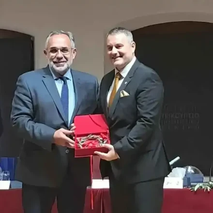«Αδελφές» πόλεις Ναύπλιο και Μεσολόγγι