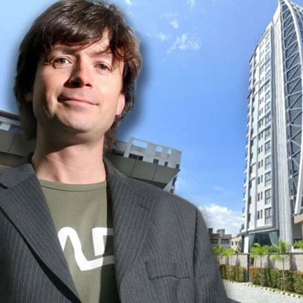 Μυστήριο με τον θάνατο του εκατομμυριούχου συνιδρυτή της ASOS: Έπεσε από το μπαλκόνι του 17ου ορόφου