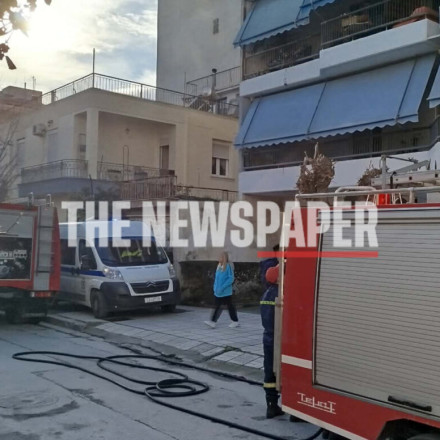 Φωτιά σε διαμέρισμα στο κέντρο του Βόλου - Εκκενώθηκε πολυκατοικία