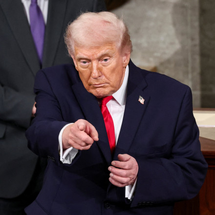 Σκληρό μήνυμα Τραμπ σε Ιράν: Δεν θα επιτρέψω στον Νο1 χορηγό τρομοκρατίας να αποκτήσει πυρηνικό όπλο