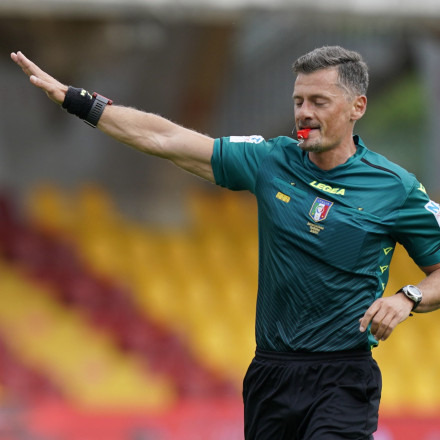 Ιταλία: Το ντέρμπι της Μαφίας, η Serie C και ο δικαστικός έλεγχος σε Κροτόνε και Φότζια