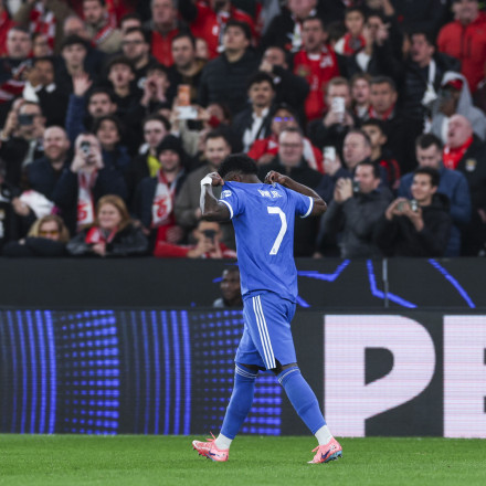 FIFA και IFAB είναι έτοιμες να παρουσιάσουν τον νόμο... Βινίσιους κατά του ρατσισμού