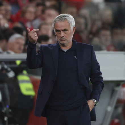 Απίστευτο: Ο Ζοζέ Μουρίνιο είδε την αναμέτρηση με την Ρεάλ Μαδρίτης από το πούλμαν της ομάδας (vid)