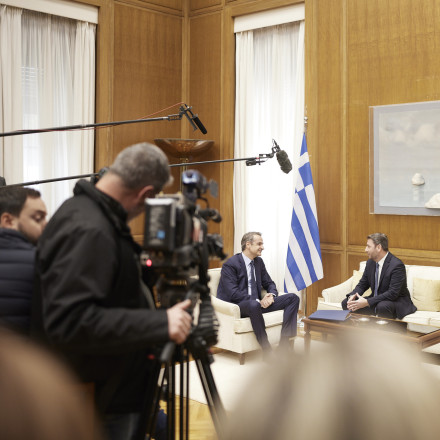 Συνέδριο ΠΑΣΟΚ: Ρήγμα για τη ΝΔ - Ο Ανδρουλάκης κλείνει τα σενάρια, στο τραπέζι και το δημοψήφισμα