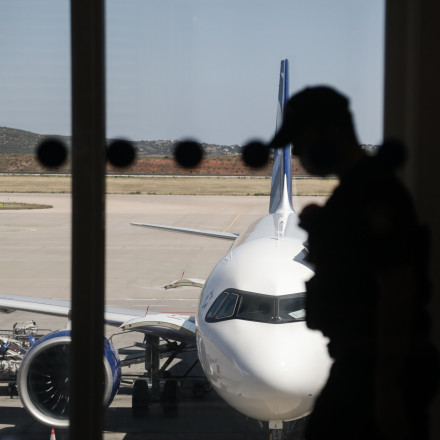 Αεροδρόμιο «Ελευθέριος Βενιζέλος»: Θανατηφόρος τραυματισμός επιβάτιδας ΑμεΑ κατά την αποβίβαση