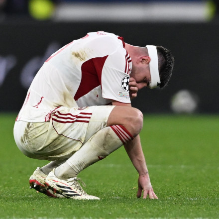 Ο Ολυμπιακός «έπεσε» περήφανος «πολεμώντας» και επιστρέφει για να παραμείνει στον θρόνο του...