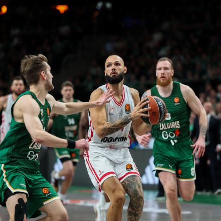 Η βαθμολογία της EuroLeague μετά την ήττα του Ολυμπιακού απέναντι στην Ζαλγκίρις