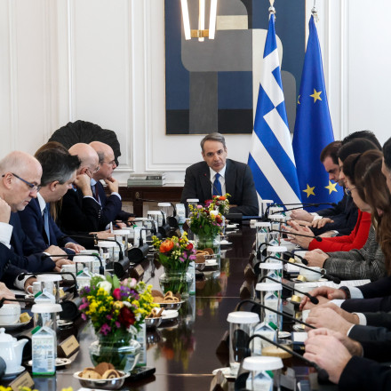 Οι 6 απόντες του Υπουργικού και η συνεδρίαση που ολοκληρώθηκε σε χρόνο-ρεκόρ