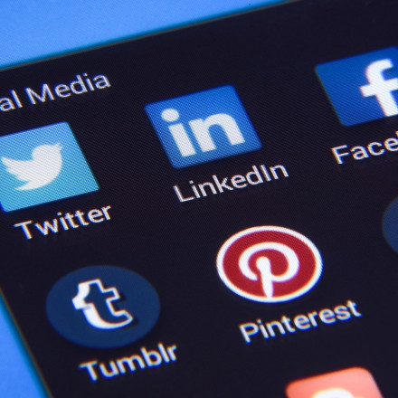 Σοκάρουν οι τρόπο που μοιράζονται οι πληροφορίες πιστοποιημένων χρηστών του LinkedIn