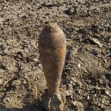 Πετούσαν χαρταετό και βρήκαν στρατιωτικό βλήμα σε χωράφι στον Εύοσμο